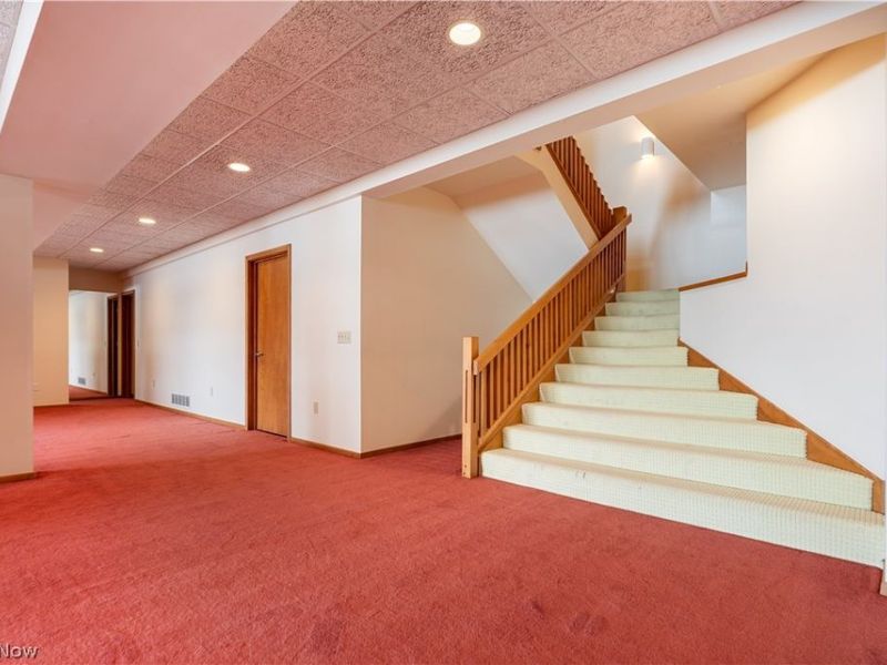5234 Pinedrive Circle NW, Canton, OH 44718 Photo 28
