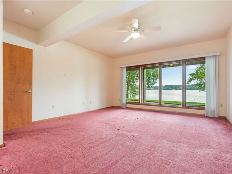 5234 Pinedrive Circle NW, Canton, OH 44718 Photo 29