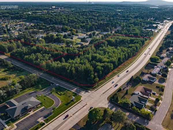 16.87 acres SCHOFIELD AVENUE #6004 Von Kanel Stree, Weston, WI 54476
