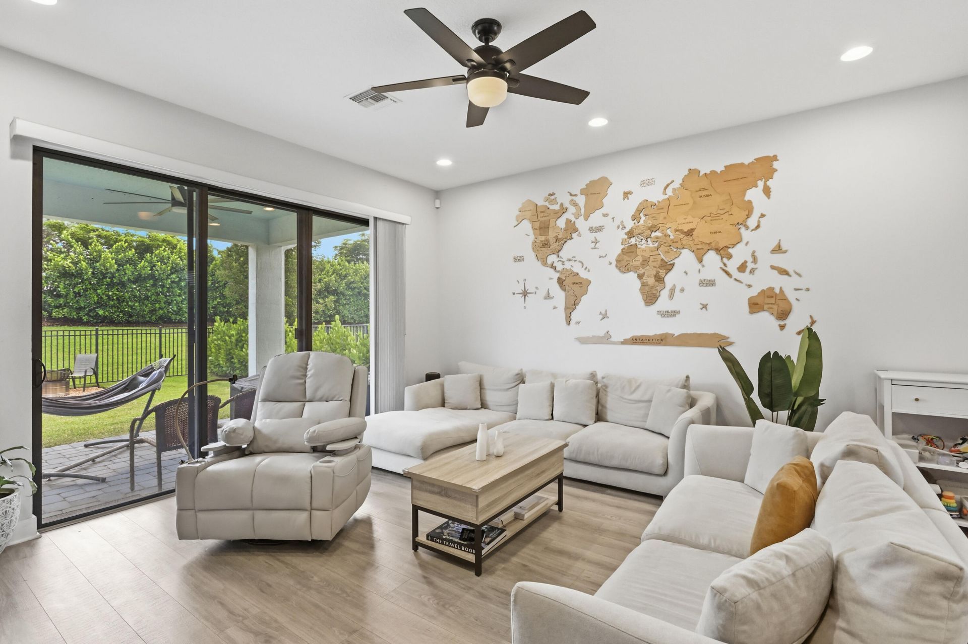16210 Sandy Shore Drive, The Acreage, FL 33470 Photo