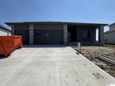 6219 N 209 Street, Elkhorn, NE 68022