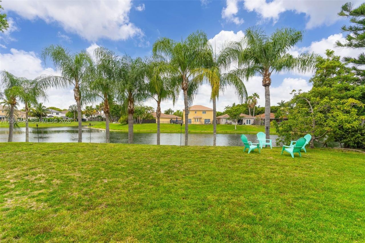 20922 SW 88th Pl, Cutler Bay, FL 33189 Photo