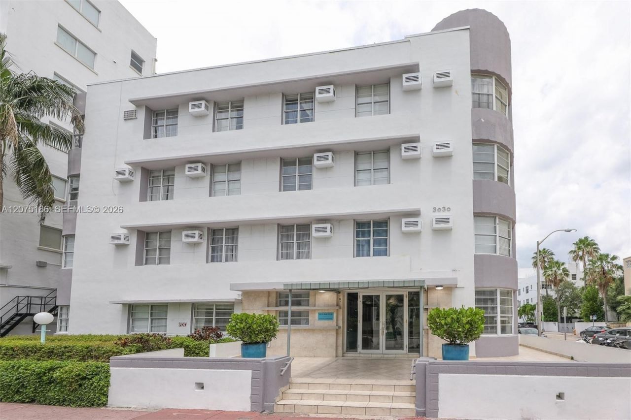 3030 Collins Ave , Unit 1G, Miami Beach, FL 33140 Photo