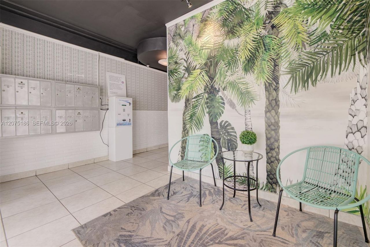 3030 Collins Ave , Unit 1G, Miami Beach, FL 33140 Photo