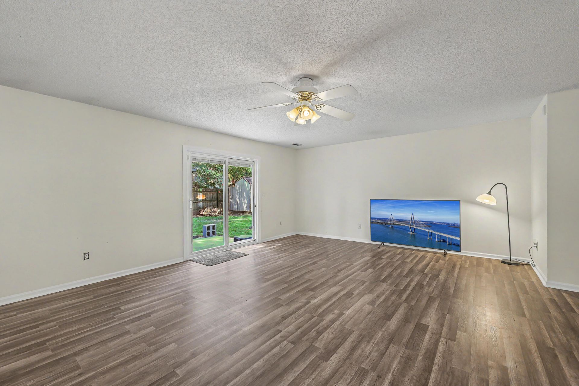 181 Apache Drive Photo 9