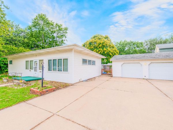 608 E Grant Street , Streator, IL 61364