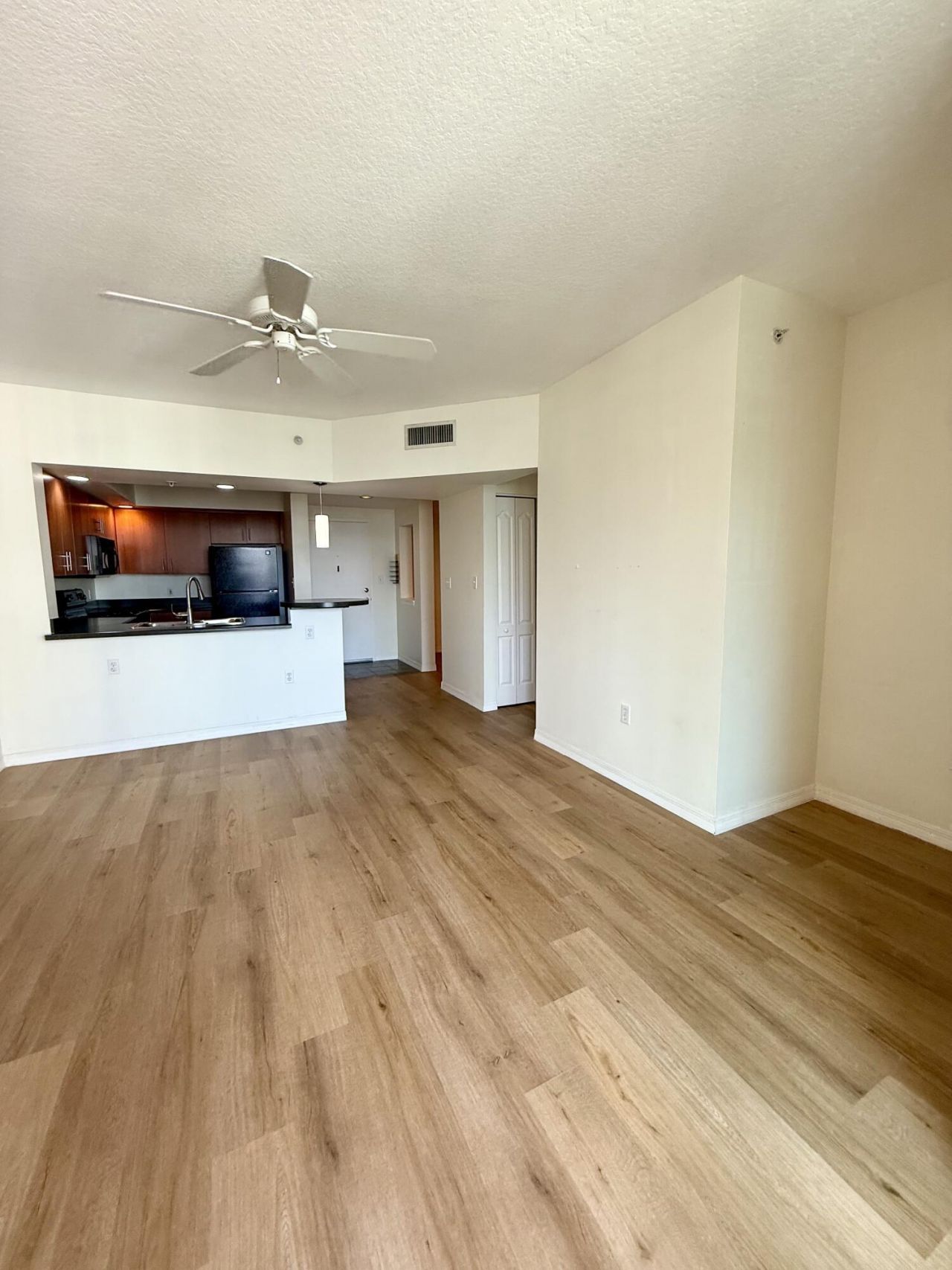 100 N Federal Highway, Unit 738, Fort Lauderdale, FL 33301 Photo