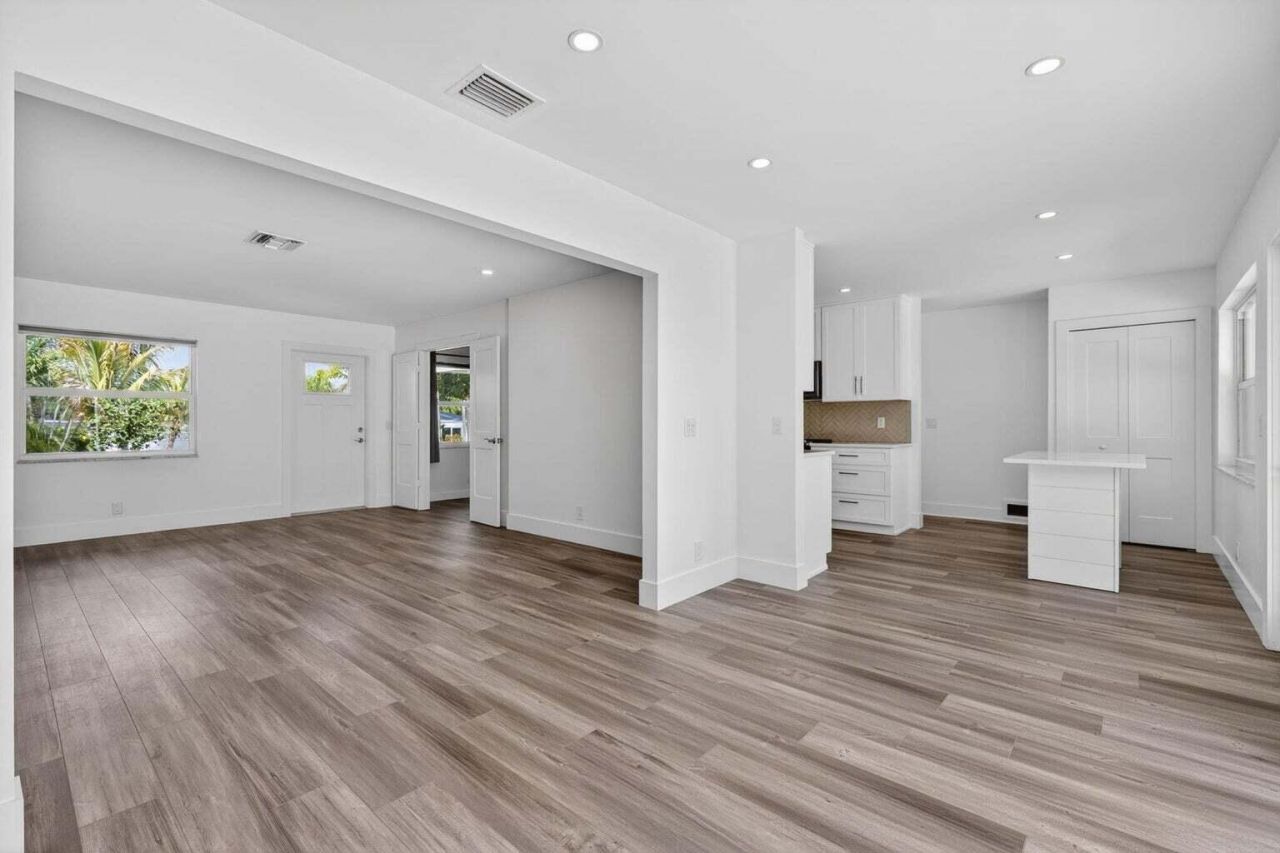 364 Venus Avenue, Tequesta, FL 33469 Photo