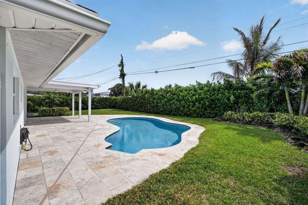 364 Venus Avenue, Tequesta, FL 33469 Photo