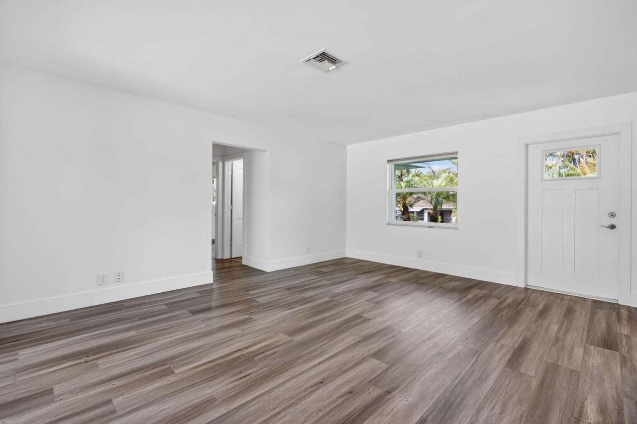 364 Venus Avenue, Tequesta, FL 33469 Photo