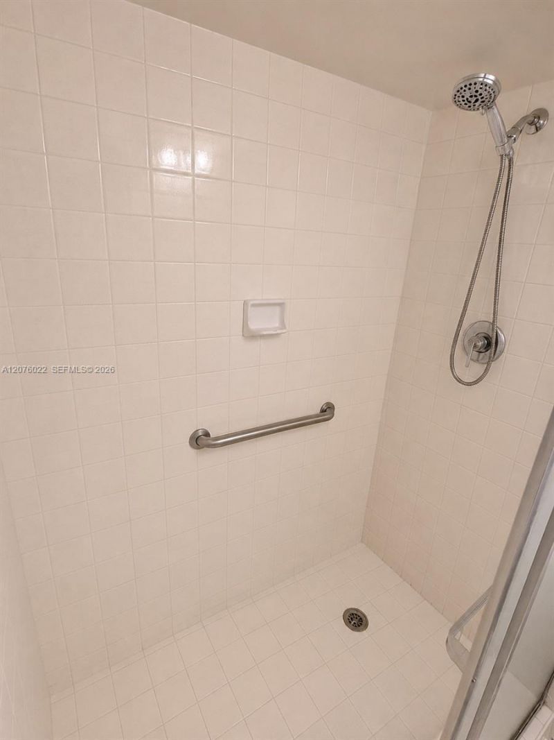 13155 SW 7th Ct, Unit 302E, Pembroke Pines, FL 33027 Photo
