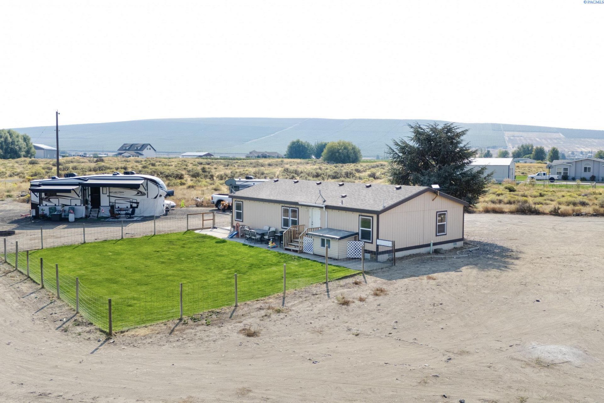 24617 E SR 224 NE primary photo
