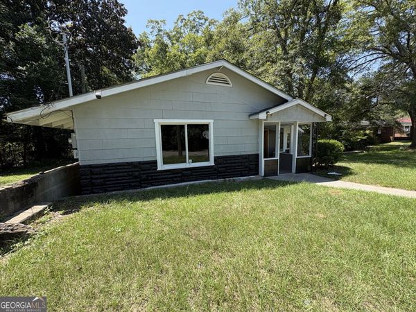 514 S Church Street, Dublin, GA 31021