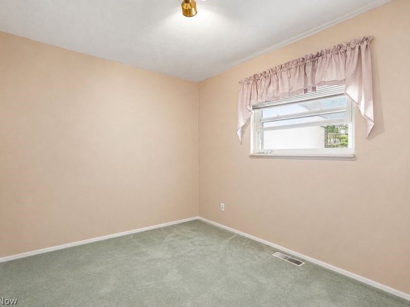 819 Navajo Trail, Macedonia, OH 44056 Photo 15