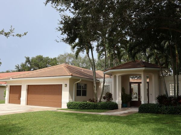 5705 NW 100th Terrace, Coral Springs, FL 33076