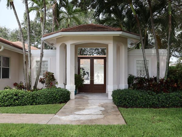 5705 NW 100th Terrace, Coral Springs, FL 33076