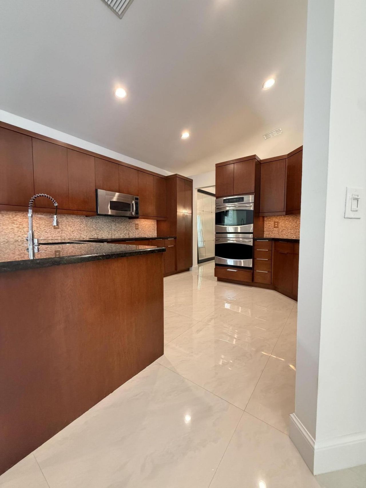 5705 NW 100th Terrace, Coral Springs, FL 33076 Photo
