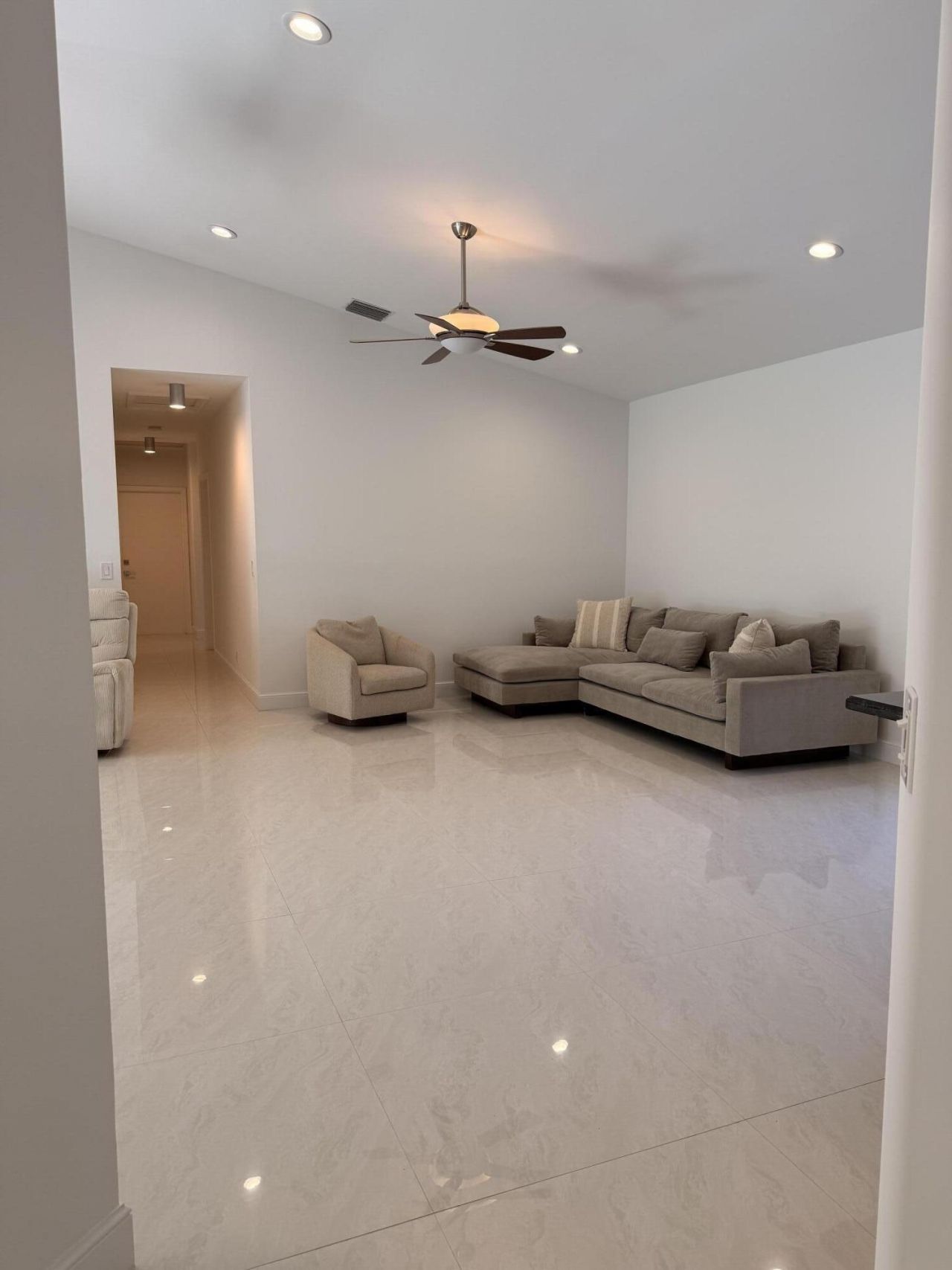 5705 NW 100th Terrace, Coral Springs, FL 33076 Photo