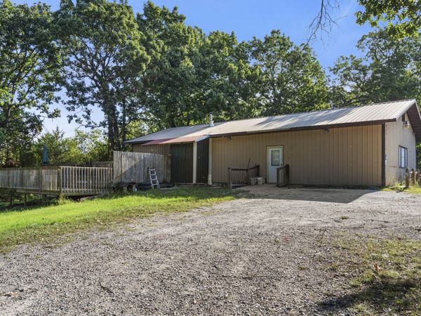 911 W State Highway 86 , Lampe, MO 65681