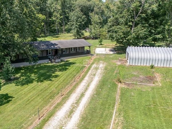 10116 W Polk Road, Lexington, IN 47138