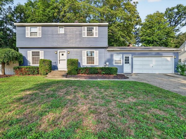 4445 Marshall Avenue SE, Kentwood, MI 49508