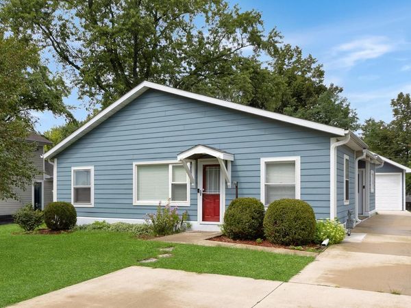 218 W Hunt AVENUE, Twin Lakes, WI 53181