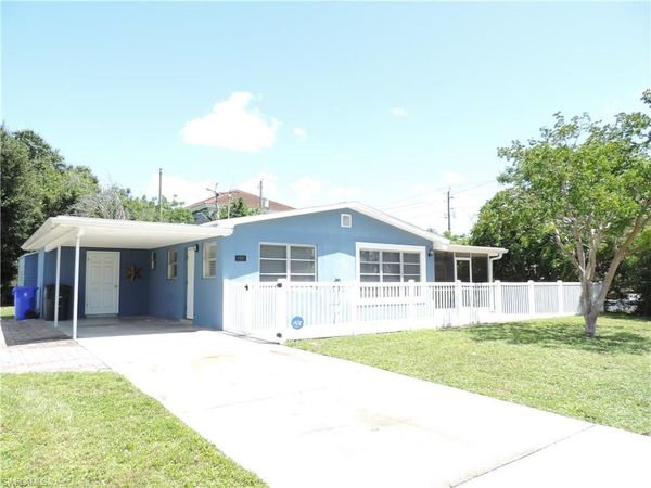 4481 Lagg AVE, FORT MYERS, FL 33901