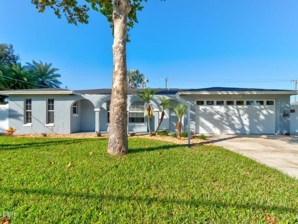 1026 Lake Avenue, Edgewater, FL 32132