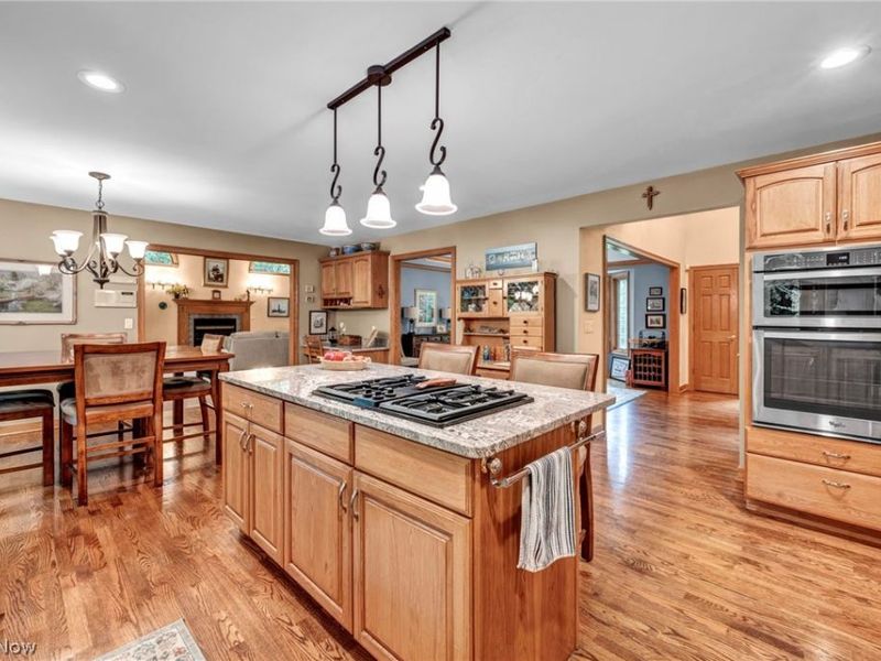 9198 Regency Woods Drive, Kirtland, OH 44094 Photo 14
