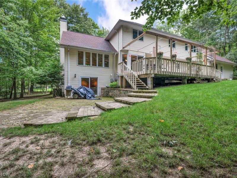 9198 Regency Woods Drive, Kirtland, OH 44094 Photo 46
