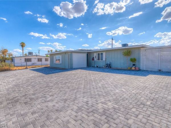 1405 Teton Street , Las Vegas, NV 89101