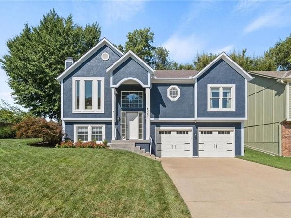 6020 Parkhill Street, Shawnee, KS 66216