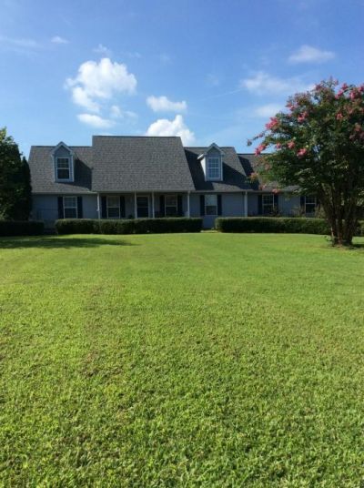 6619 Gum Station Rd, Springfield, TN 37172 Main Photo