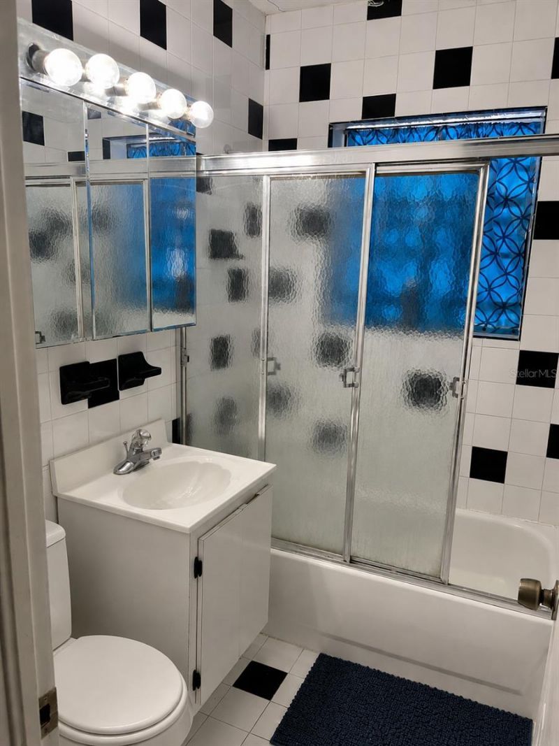 3439 NW 87th Street , Miami, FL 33147 Photo