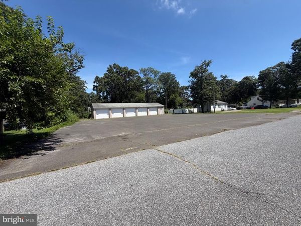 15 E 7TH AVENUE, PINE HILL, NJ 08021