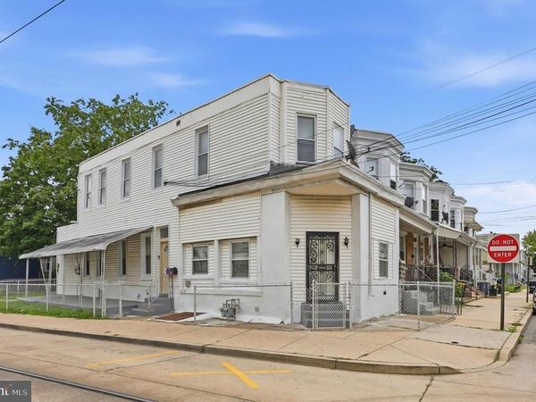 943 MAPLE TERRACE, DARBY, PA 19023
