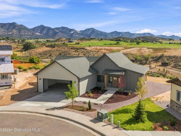 82 Belgian Court, Silt, CO 81652