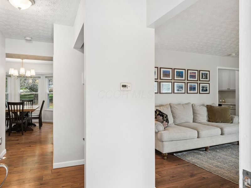 4352 Plymouth Rock Court, Columbus, OH 43230 Photo 6