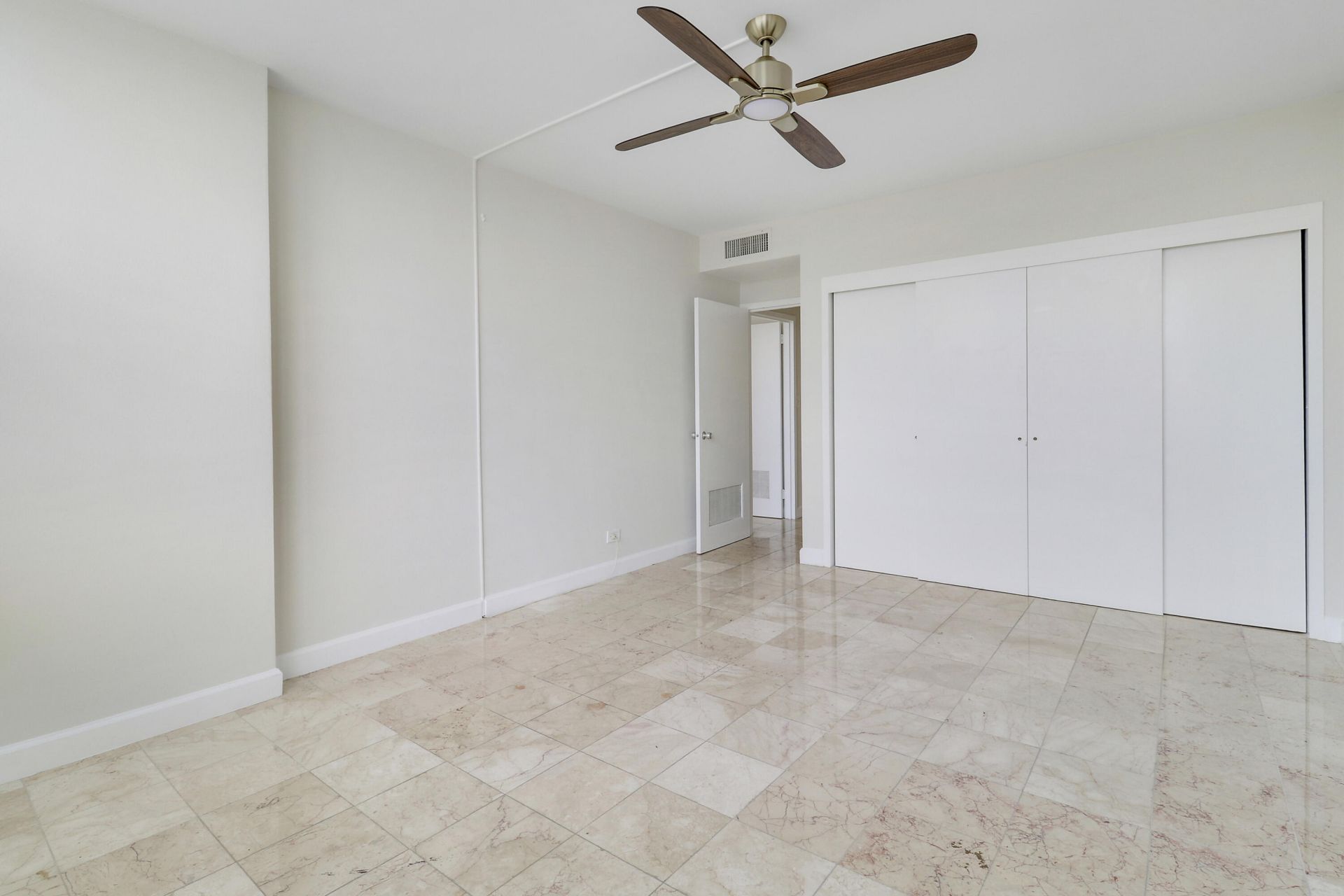 2800 N Flagler Drive, Unit 815, West Palm Beach, FL 33407 Photo
