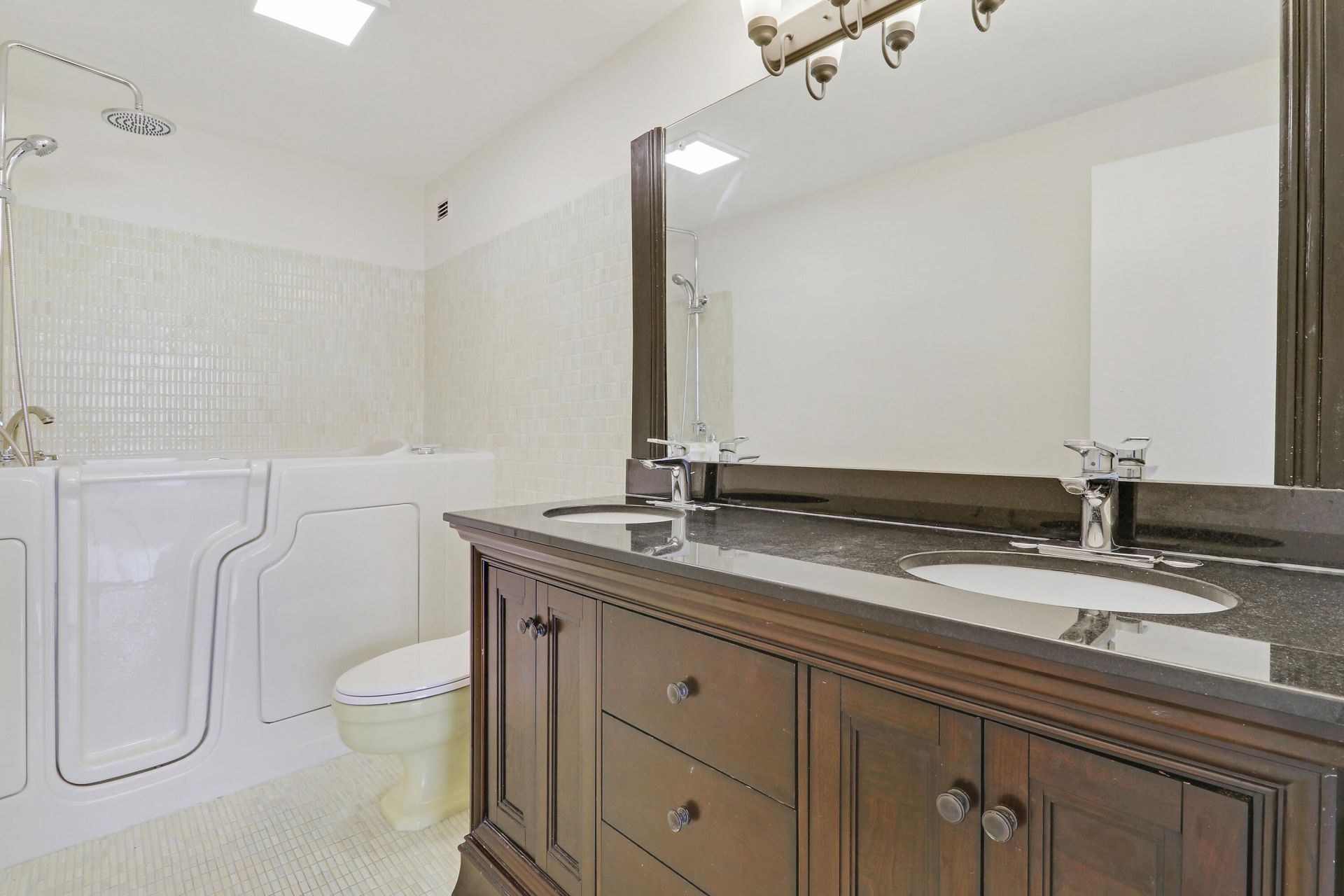 2800 N Flagler Drive, Unit 815, West Palm Beach, FL 33407 Photo