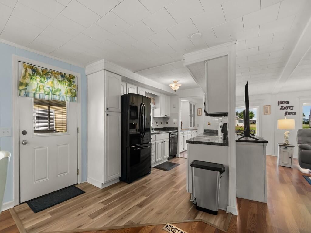 44 Village Lane, Jensen Beach, FL 34957 Photo