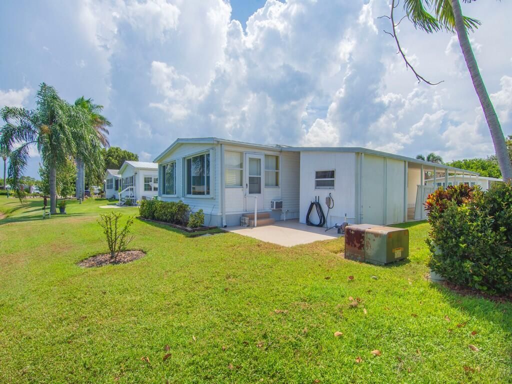 44 Village Lane, Jensen Beach, FL 34957 Photo
