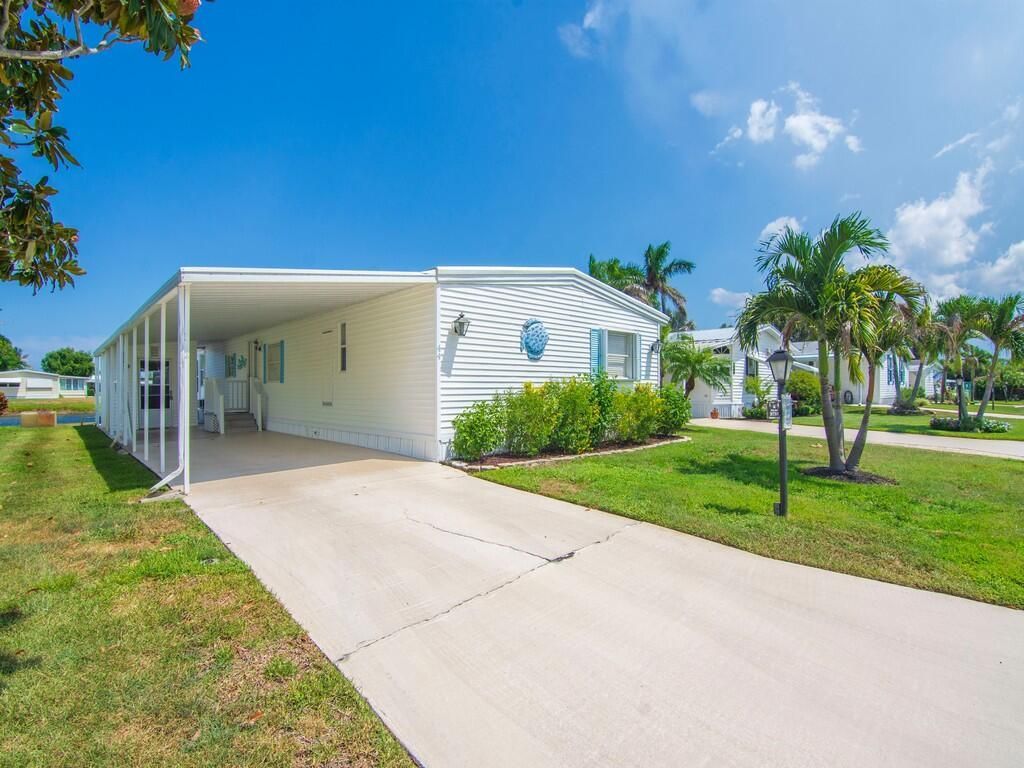 44 Village Lane, Jensen Beach, FL 34957 Photo
