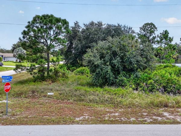 720 Jerome Street, Lehigh Acres, FL 33972