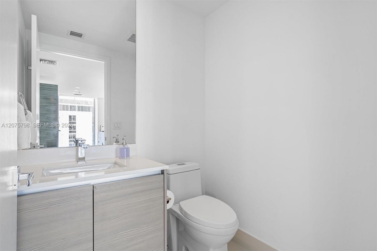460 NE 28th St , Unit 3508, Miami, FL 33137 Photo