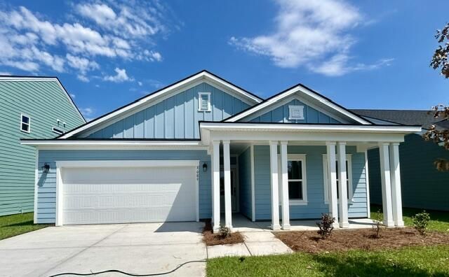 3089 Macaron Court Photo 1