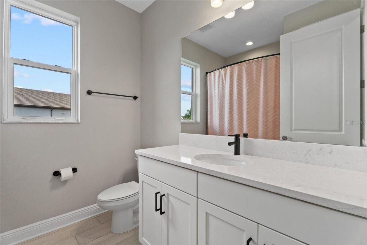 17668 Savory Mist Circle, Bradenton, FL 34211 Photo
