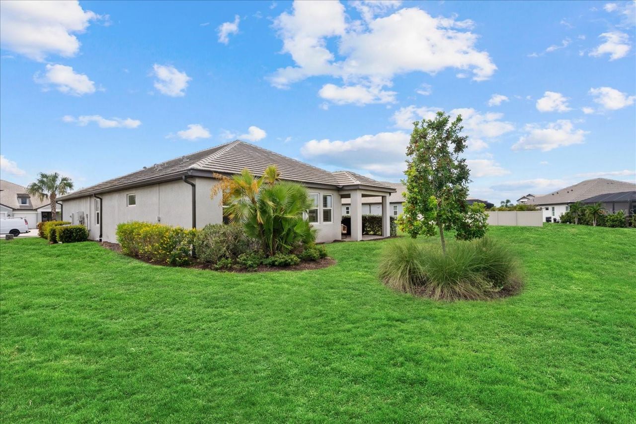 17668 Savory Mist Circle, Bradenton, FL 34211 Photo