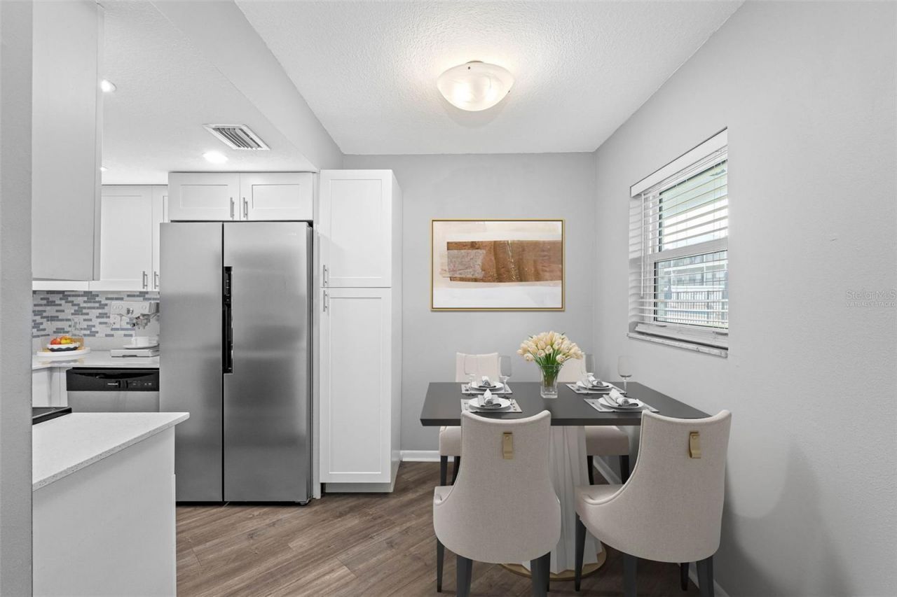 4050 4th Street N, Unit 104, Saint Petersburg, FL 33703 Photo