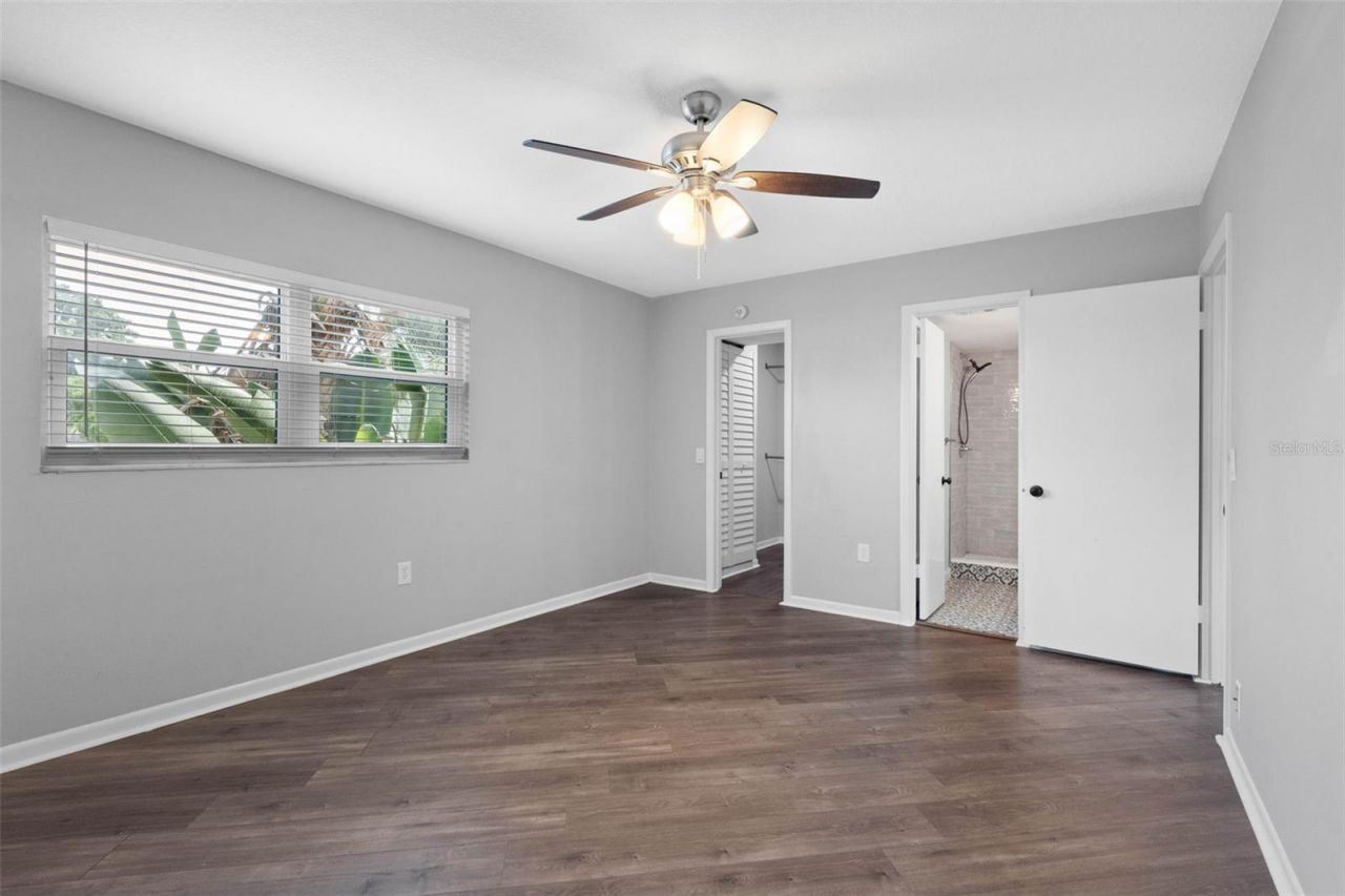 4050 4th Street N, Unit 104, Saint Petersburg, FL 33703 Photo